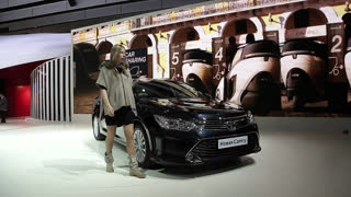 Московский автосалон - Московский автосалон. Часть 3. Лиса рулит.